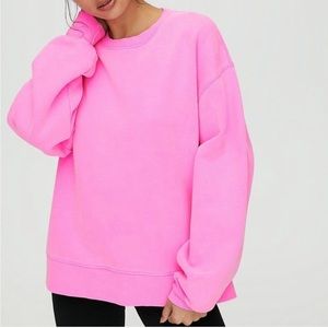 🌟TNA BOYFRIEND COZY FLEECE CREW SWEATSHIRT NEON PINK ARITZIA